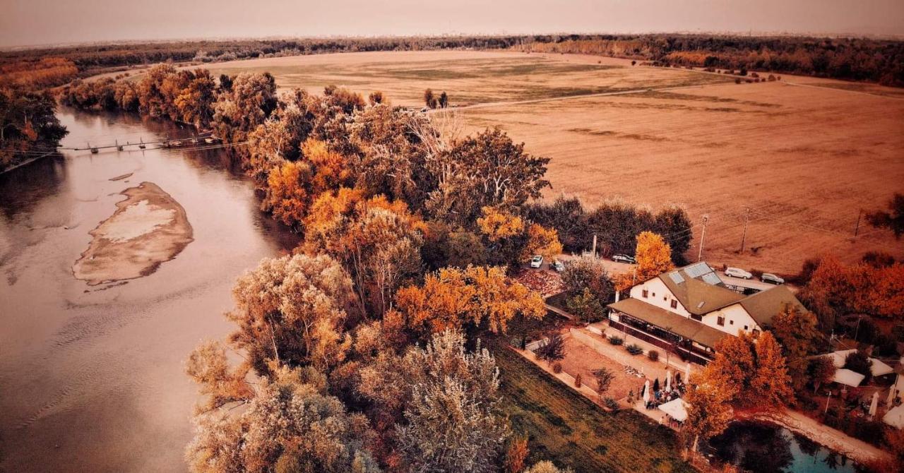 Pensiunea Lunca Arad Exteriér fotografie